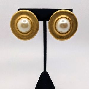 Vintage Erwin Pearl statement earrings